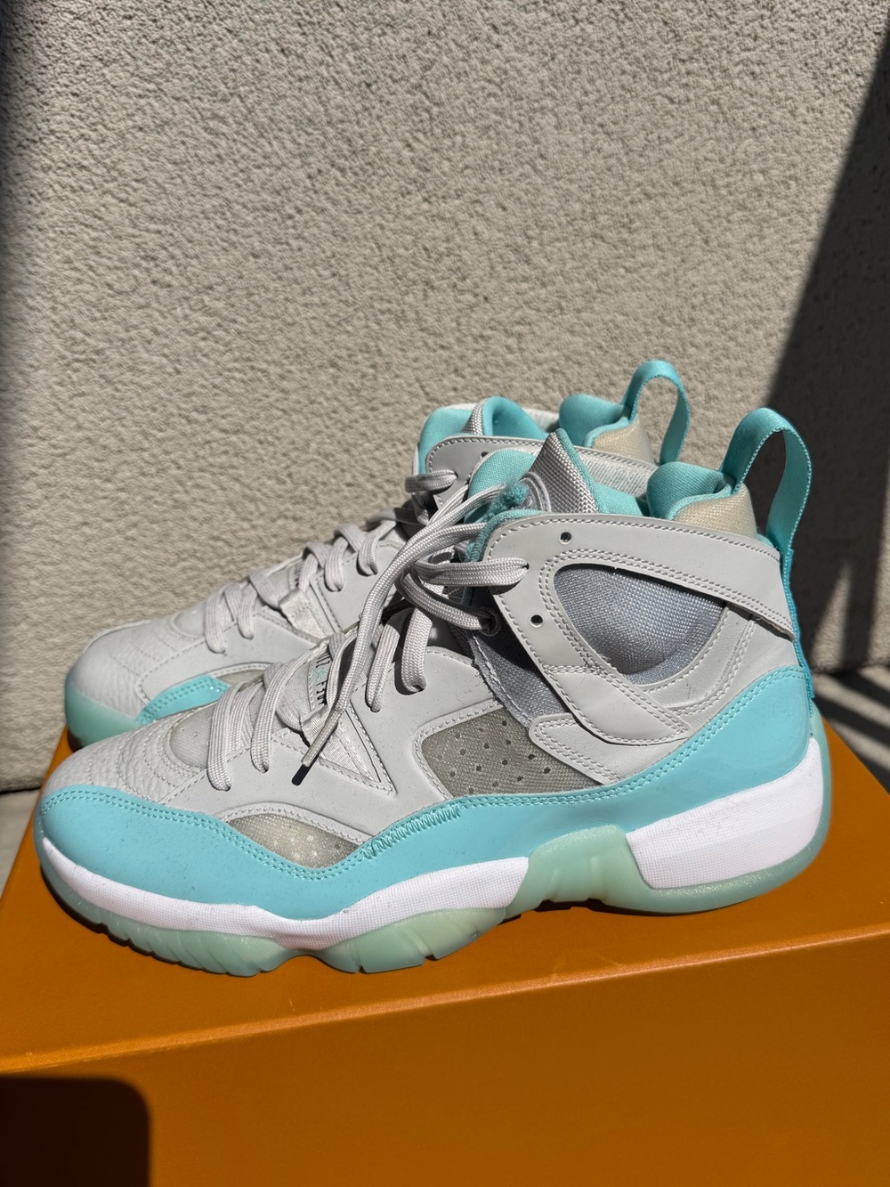 Air Jordan Jumpman Two Trey Tropical Teal Sneakers – Size 11 – Brand New